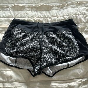 Nike dry fit shorts size small